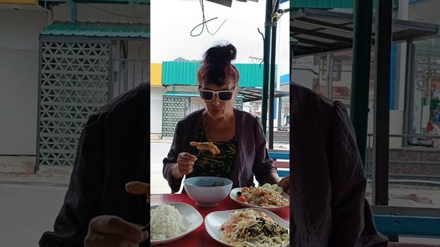 Ем только тайскую кухню! смотреть онлайн