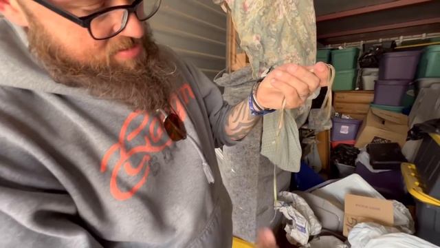 (NOT CLICKBAIT)Human remains found in abandoned storage unit bought at auction! смотреть онлайн