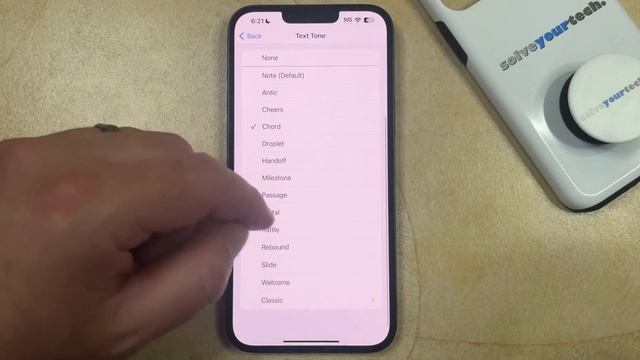 iOS 17: How to Change Text Message Sound on iPhone смотреть онлайн