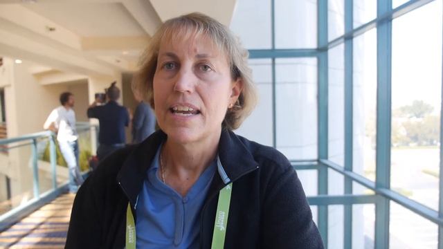 Linda Knippers of HP talks about m400 ARM Server cartridge in HP Moonshot смотреть онлайн