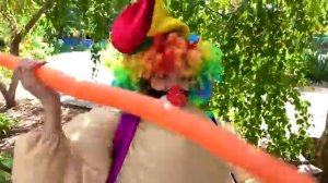 Руслан и История про то как не Заболеть Шьёт красивые Маски для Друзей | Ромарики