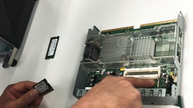 NCR- swapping out the memory stick смотреть онлайн