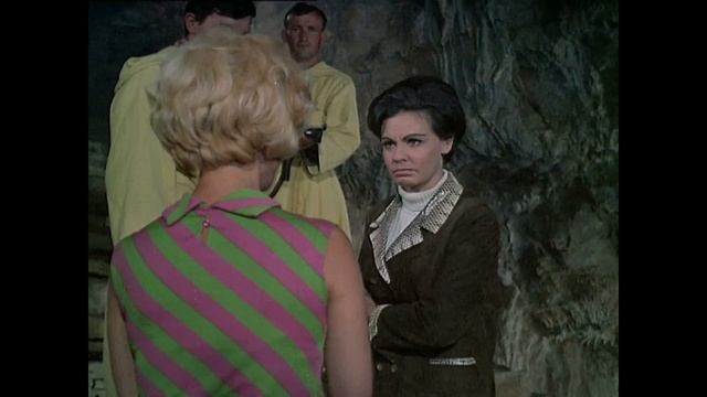 ⚫ Scilla Gabel (1966)