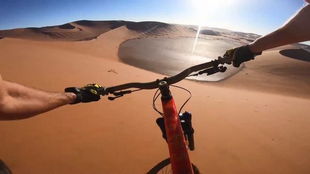 Travel World - Đi Xe Siêu Mạo Hiểm Vượt Địa Hình Sa Mạc смотреть онлайн