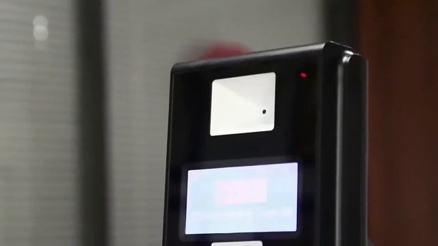 Which kind of bus validator can accept various payment cards? | P18-L2C смотреть онлайн