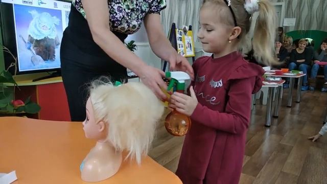 Ми знайшли хустину біленьку... смотреть онлайн