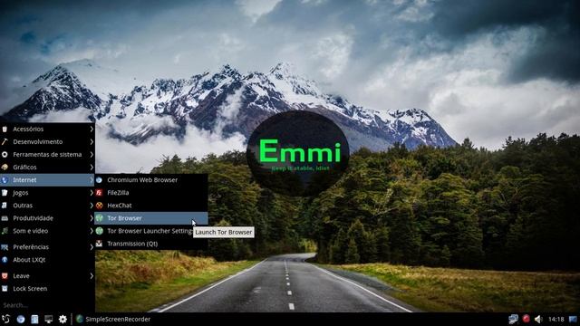 Emmi Linux (A distribuição Brasileira para computadores ruins) смотреть онлайн