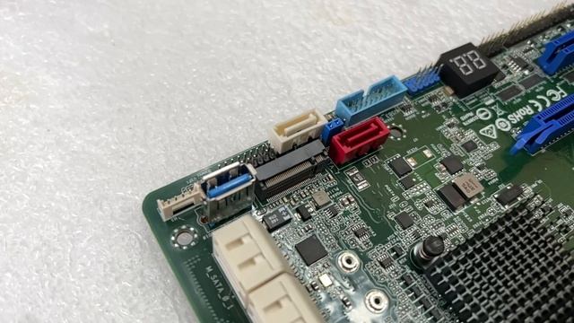 รีวิว Workstation Mainboard ASRockRack C422 WS/IPMI [PC Gallery] смотреть онлайн