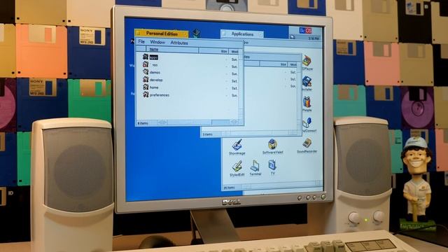 BeOS - The Forgotten ‘90s Operating System (Retrospective & Demo) смотреть онлайн