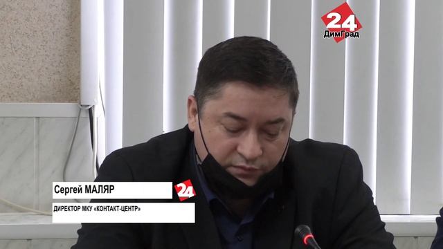 РАСЧИСТКА ГОРОДА ОТ СНЕГА, ОБВАЛ ПОТОЛКА В ЖИЛОМ ДОМЕ. смотреть онлайн