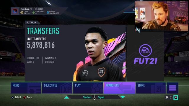 UCL RTTF SQUAD BUILDER!! - FIFA 21 First Owner Road To Glory! #49 смотреть онлайн
