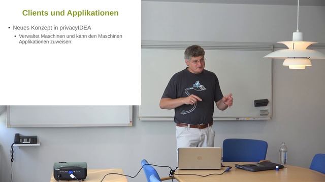 Verteilte Zwei-Faktor-Authentisierung mit privacyIDEA zentral verwalten [Kieler Linux Tage 2014] смотреть онлайн