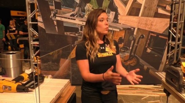 Dewalt FlexVolt Air Compressor 2.5 Gallon DCC2560 - Dewalt Media Event 2017