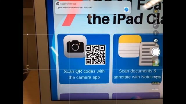 iOS 11 - Scan QR Codes with the Camera App смотреть онлайн