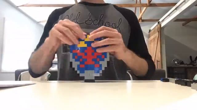 LEGO HYLIAN SHIELD смотреть онлайн