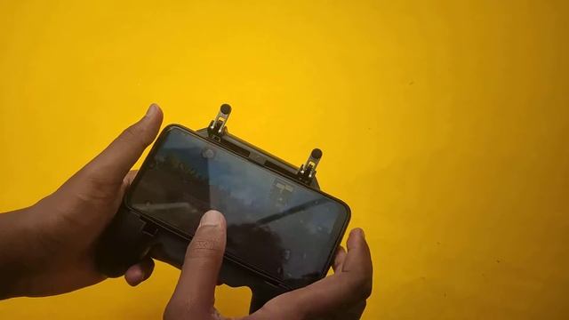 Best PUBG Mobile Controller!! AK16 Best Gamepad Gaming Joystick (Review in Hindi) смотреть онлайн