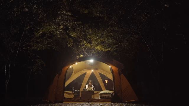 В лесу шел ливень ☔ · Кемпинг с ливнем и звуком качелиного дождя ASMR смотреть онлайн