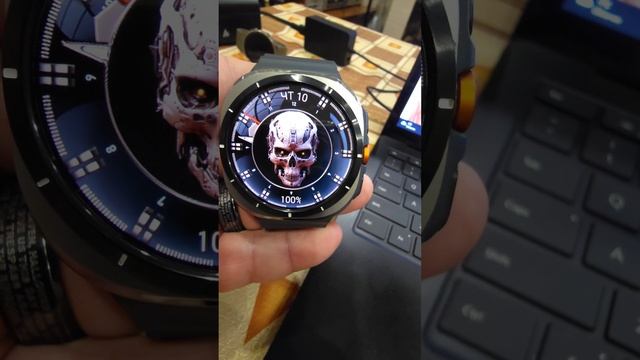 Terminator на часах WearOS смотреть онлайн