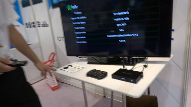 Zoomtak V Plus on AmLogic S912 смотреть онлайн