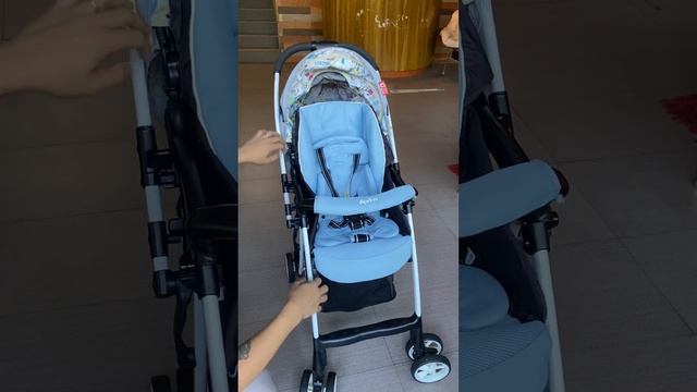 Aprica Luxuna Light Stroller