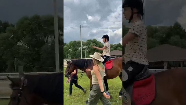 Один за всех и все за одного! Часть 2 смотреть онлайн