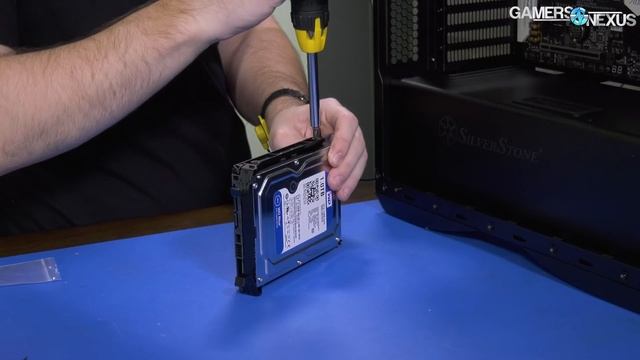 R7 1700 3D Modeling PC Build Gift - Pt 1/2 смотреть онлайн
