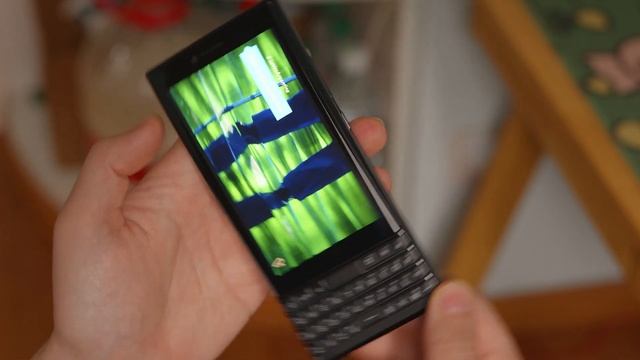 Unihertz Titan Slim-More Than Your Working Phone смотреть онлайн
