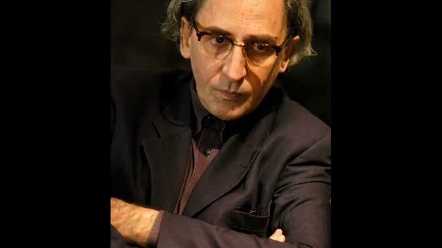 Cerco un centro di gravità permanente - Franco Battiato смотреть онлайн