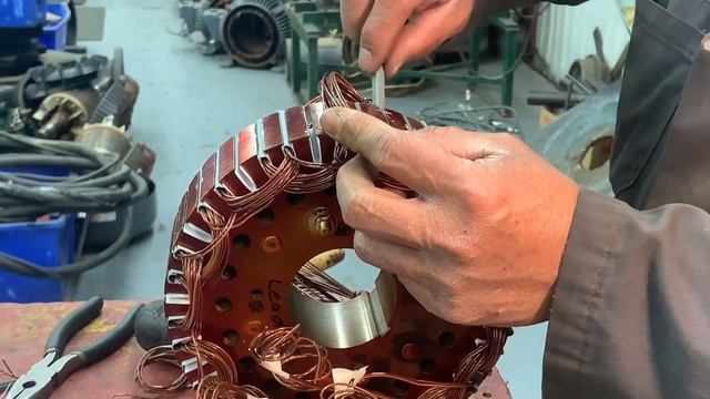 Motor Rewinding | Rewinding Exciter rotor of 155 kW Marathon Generator смотреть онлайн