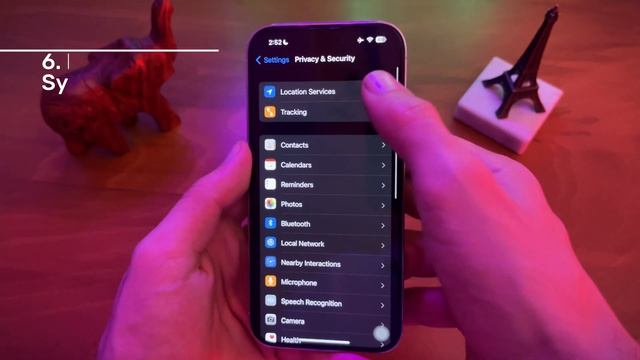 10 Ways To Make iPhone Battery Last Longer! смотреть онлайн