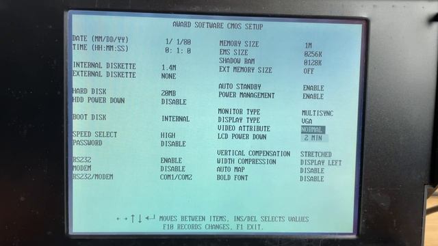 30yr old Philips PCL 203 286 laptop at a whopping 12MHz смотреть онлайн