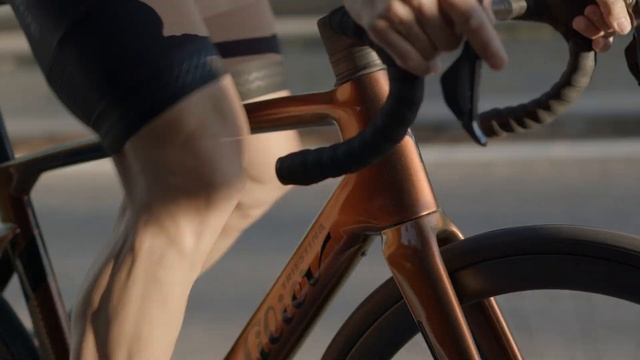 Wilier Triestina Cento10 Hybrid смотреть онлайн