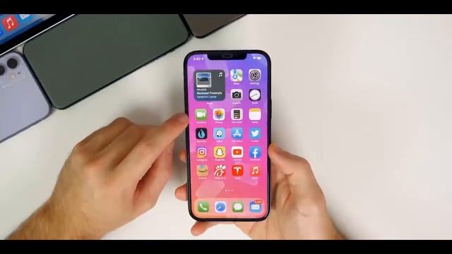iOS 15.1 Beta 1 Released - What's New? смотреть онлайн