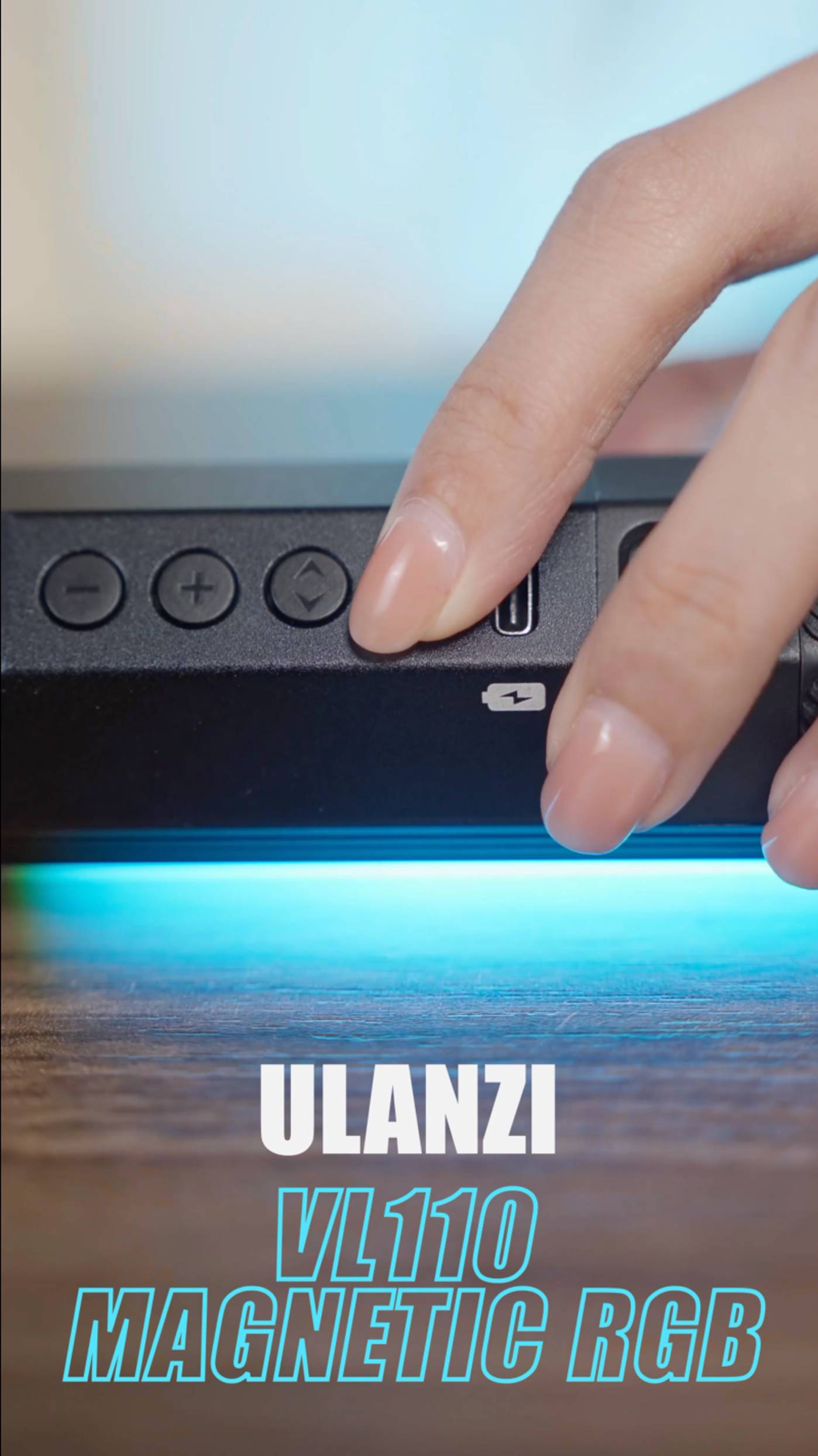 Осветитель Ulanzi VL110 Magnetic RGB