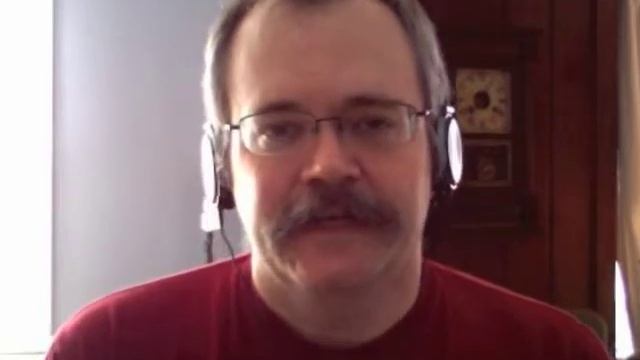 Cleaning Your Desktop and Choosing a Linux Distro смотреть онлайн