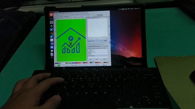 Ubuntu Touch Tablet Experience - Lomiri смотреть онлайн