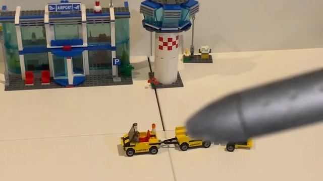 Lego Airport 3182 Review! смотреть онлайн