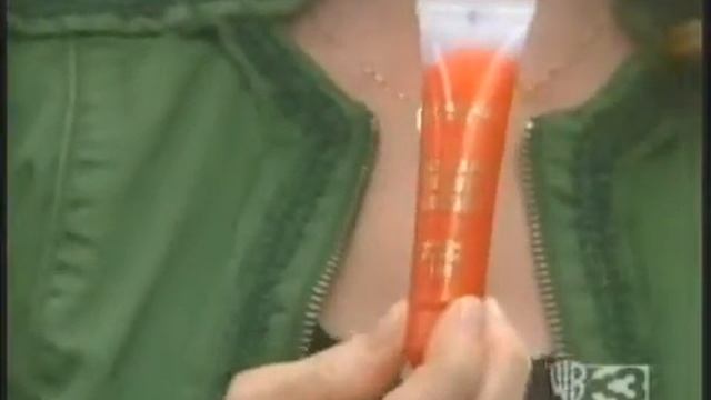 Beauty expert Penny Sadler appears on Trendy Tuesday News Segment смотреть онлайн