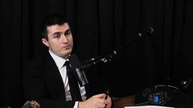 Grimes and Lex Fridman discuss The Rise and Fall of the Third Reich смотреть онлайн