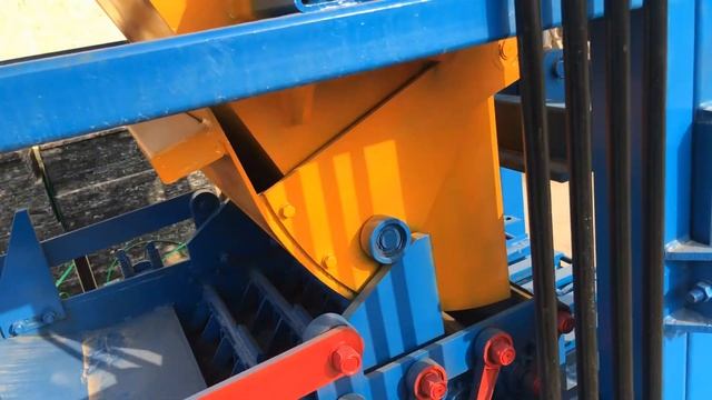 QT4-25B automatic cement concrete hollow block machine смотреть онлайн
