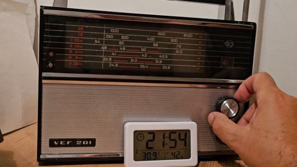 ВЭФ-201. На коротких волнах принимает как новый!