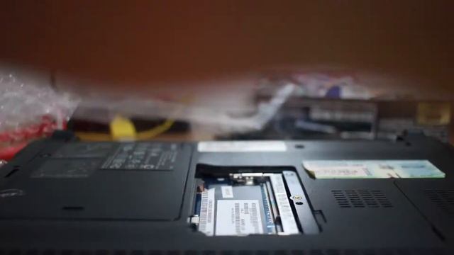 노트북의 램을 교체하는 방법 (aspire one d250) смотреть онлайн