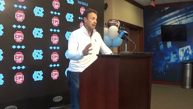 Larry Fedora Early Signng Dec 2017 Presser смотреть онлайн
