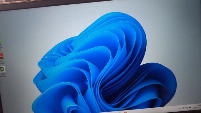 NOTEBOOK DELL INSPIRON- 15 -3511 QUAL WINDOWS INSTALAR ? смотреть онлайн