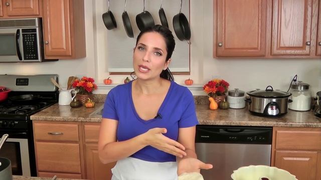 Caramel Apple Monkey Bread Recipe - Laura Vitale - Laura in the Kitchen Episode 974 смотреть онлайн