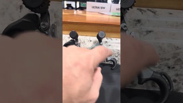 Setting up an UltraView Thumb Button смотреть онлайн