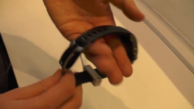 LG Watch Urbane LTE hands-on смотреть онлайн