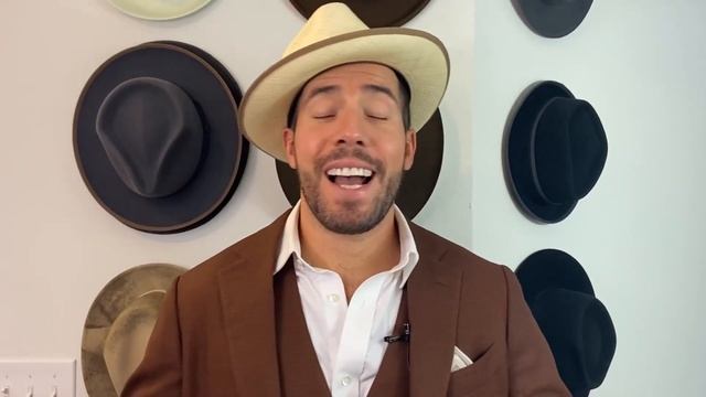 What Hats to Wear With a Summer Suit смотреть онлайн