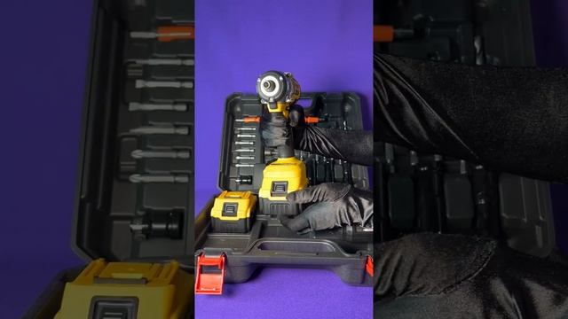Гайковерт аккумуляторный ударный мощный бесщеточный DeWalt смотреть онлайн