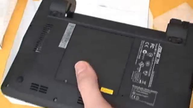 Asus Eee PC 701 unboxed смотреть онлайн